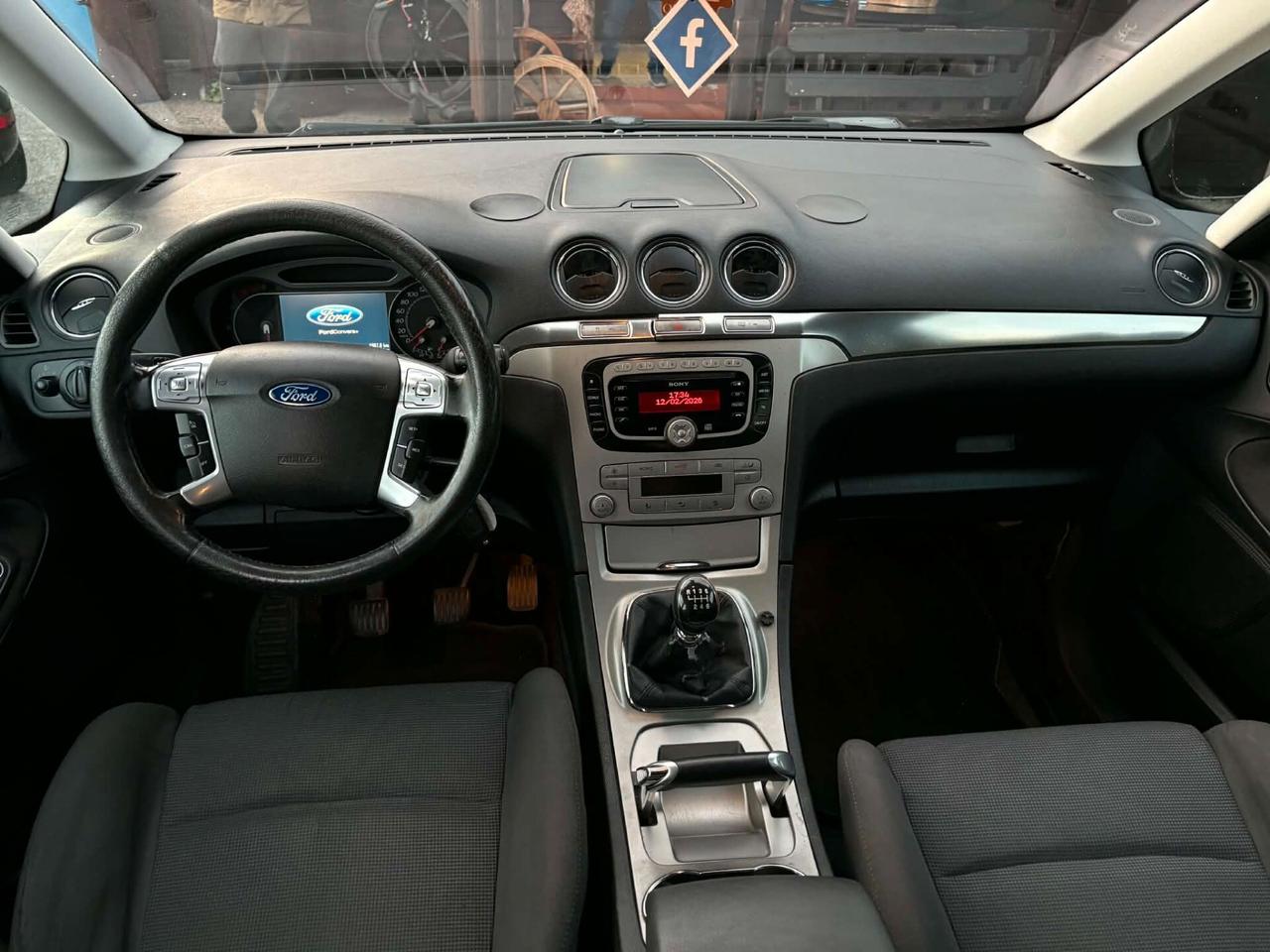 Ford Galaxy 2.2 TDCi 175 CV Ghia 7 POSTI