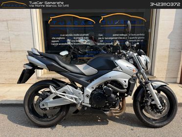 Suzuki GSR 600 ( 2006 - 2011 ) #32