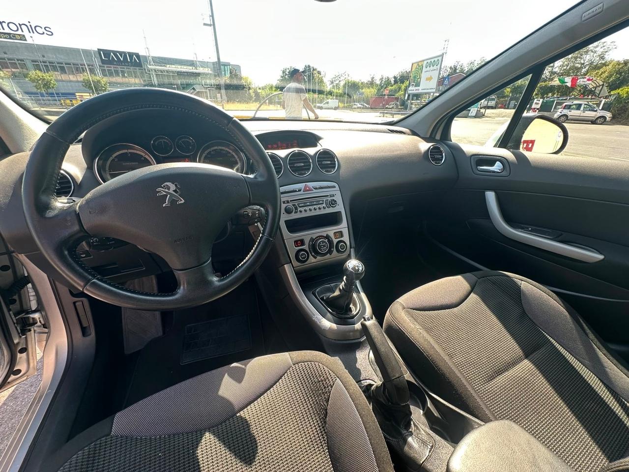 Peugeot 308 1.6 8V e-HDi 112CV Stop&Start 5p. Sport
