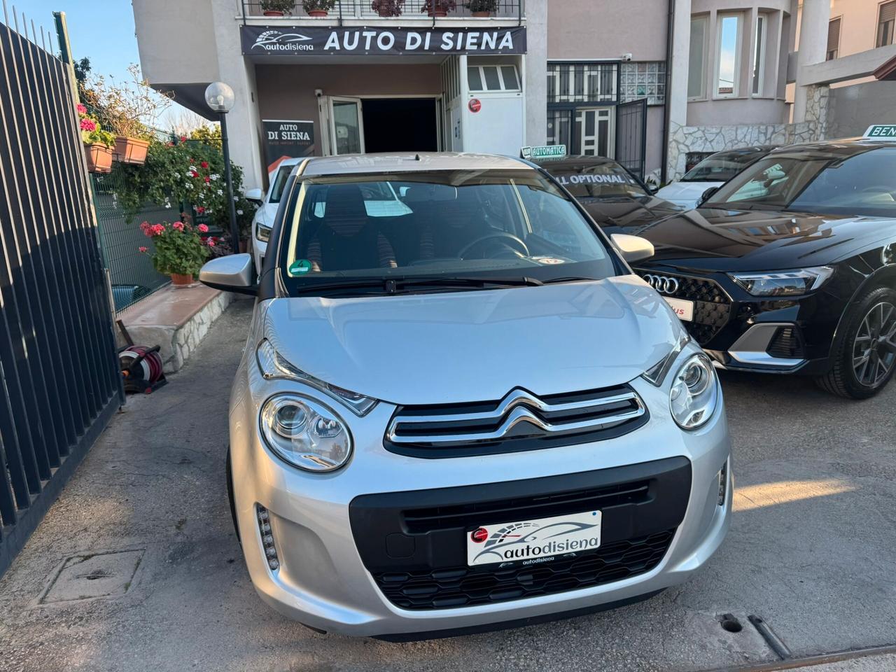 Citroen C1 VTi 72 ETG 5 porte Shine