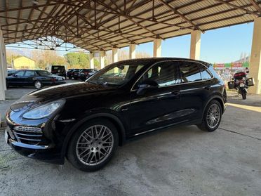 PORSCHE Cayenne 3.0 Diesel SOLO OPERATORI