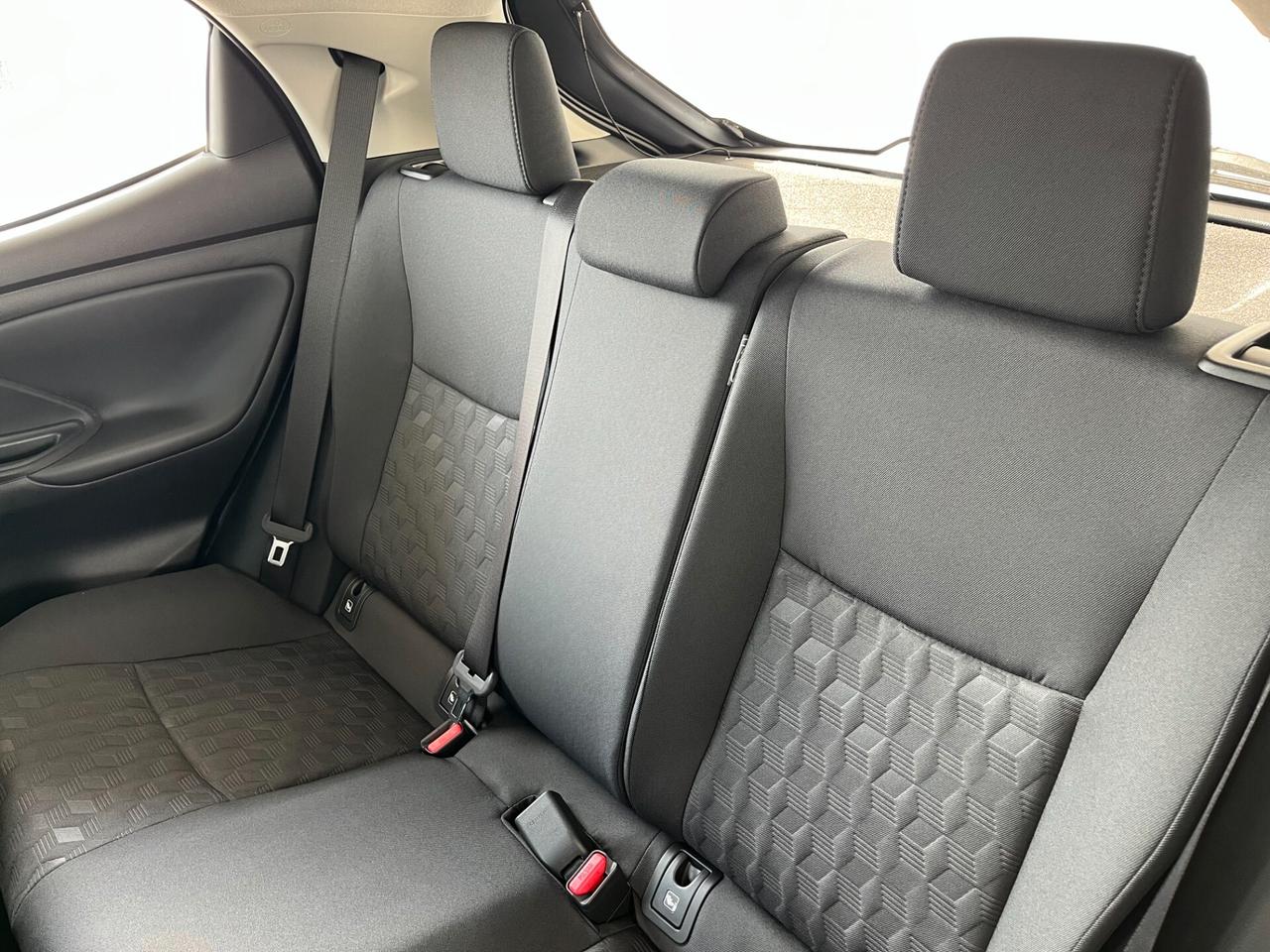 Toyota Yaris 1.5 Hybrid 5 porte Active 116cv Automatic Km0