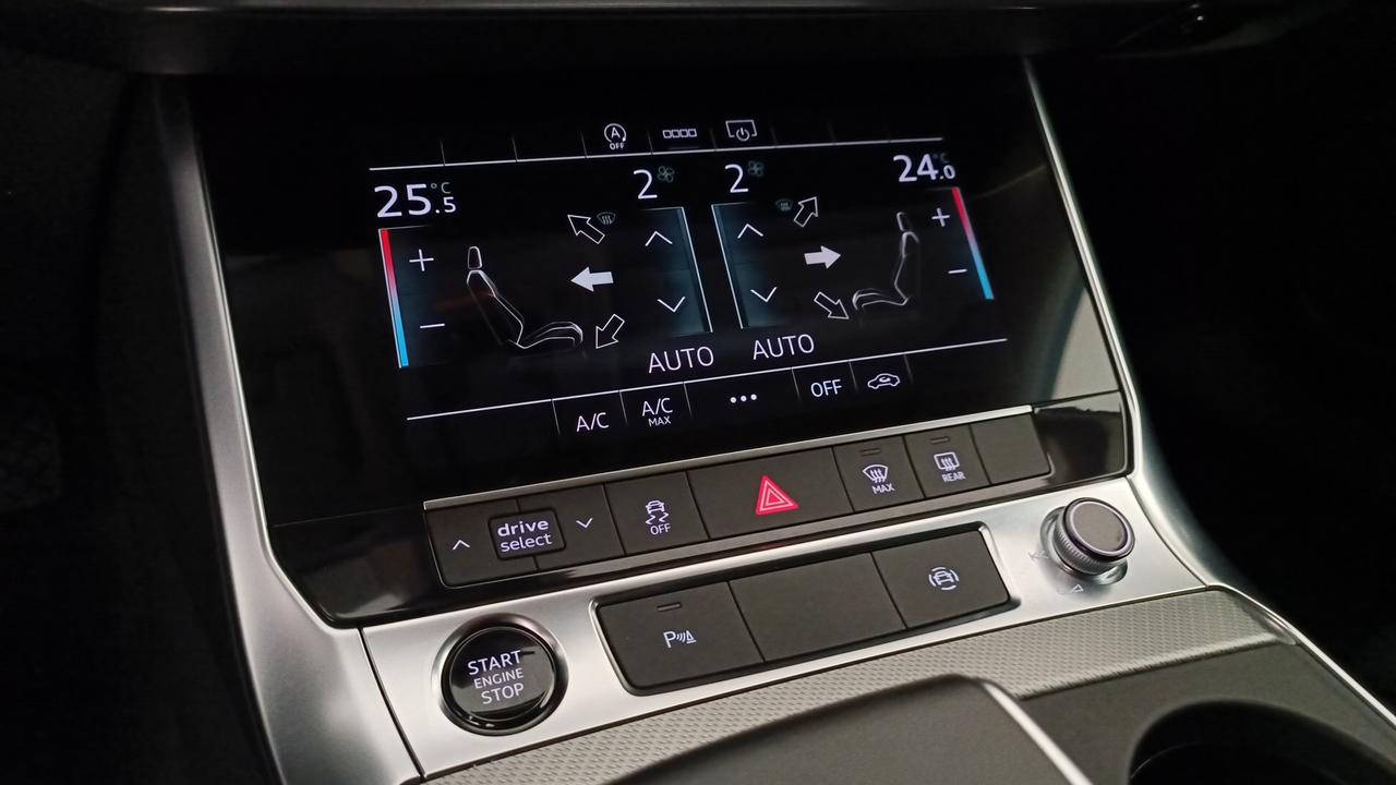 AUDI A6 Avant 40 2.0 tdi mhev Business quattro s-tronic