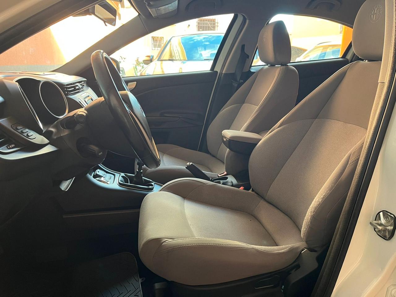 Alfa Romeo Giulietta 1.6 JTDm-2 105 CV Distinctive