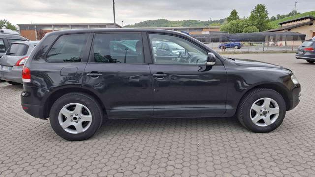VOLKSWAGEN Touareg 2.5 R5 TDI