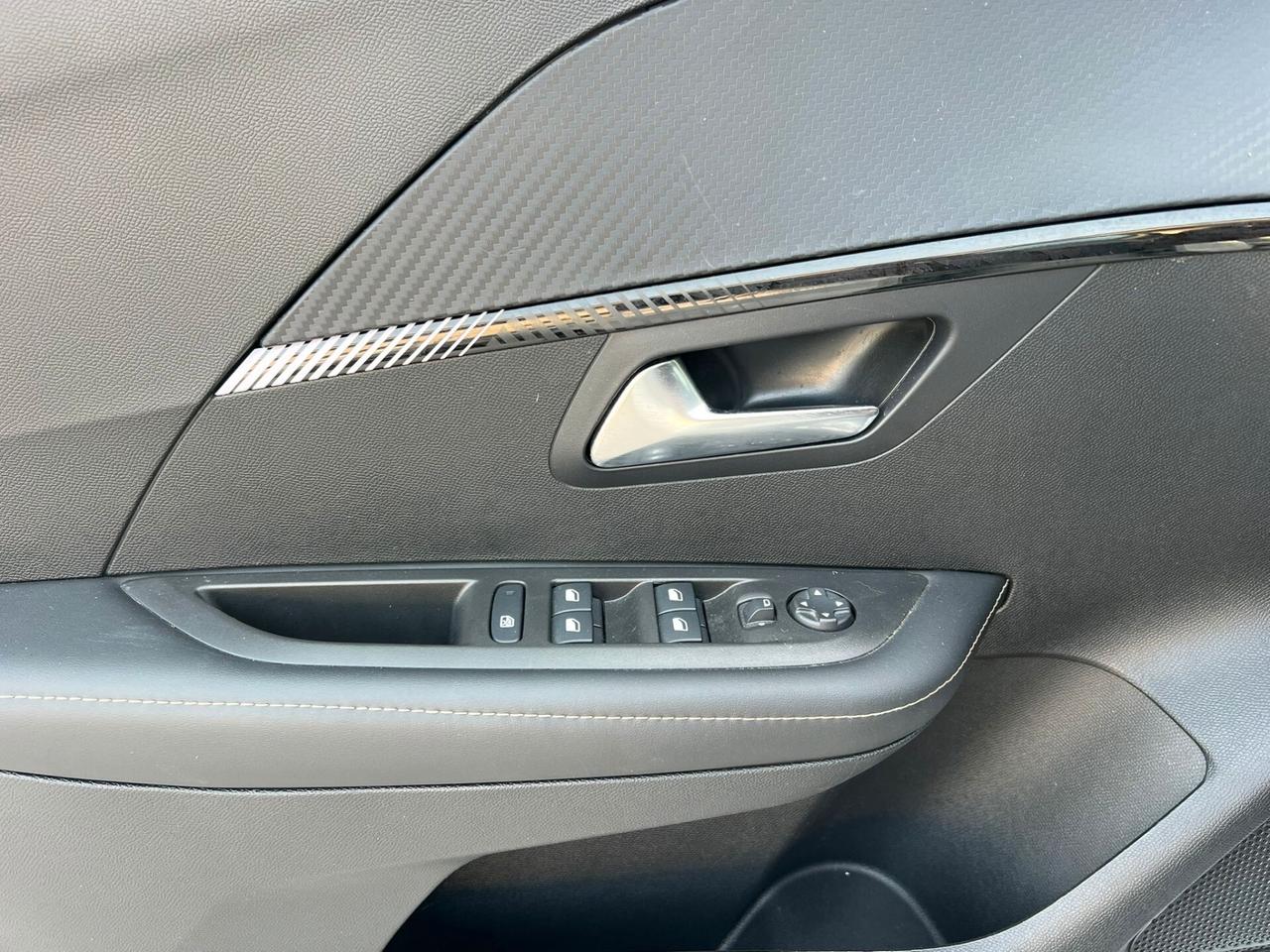 PEUGEOT 208 1.2 PURETECH 75CV 2025!!! COME NUOVA!!!