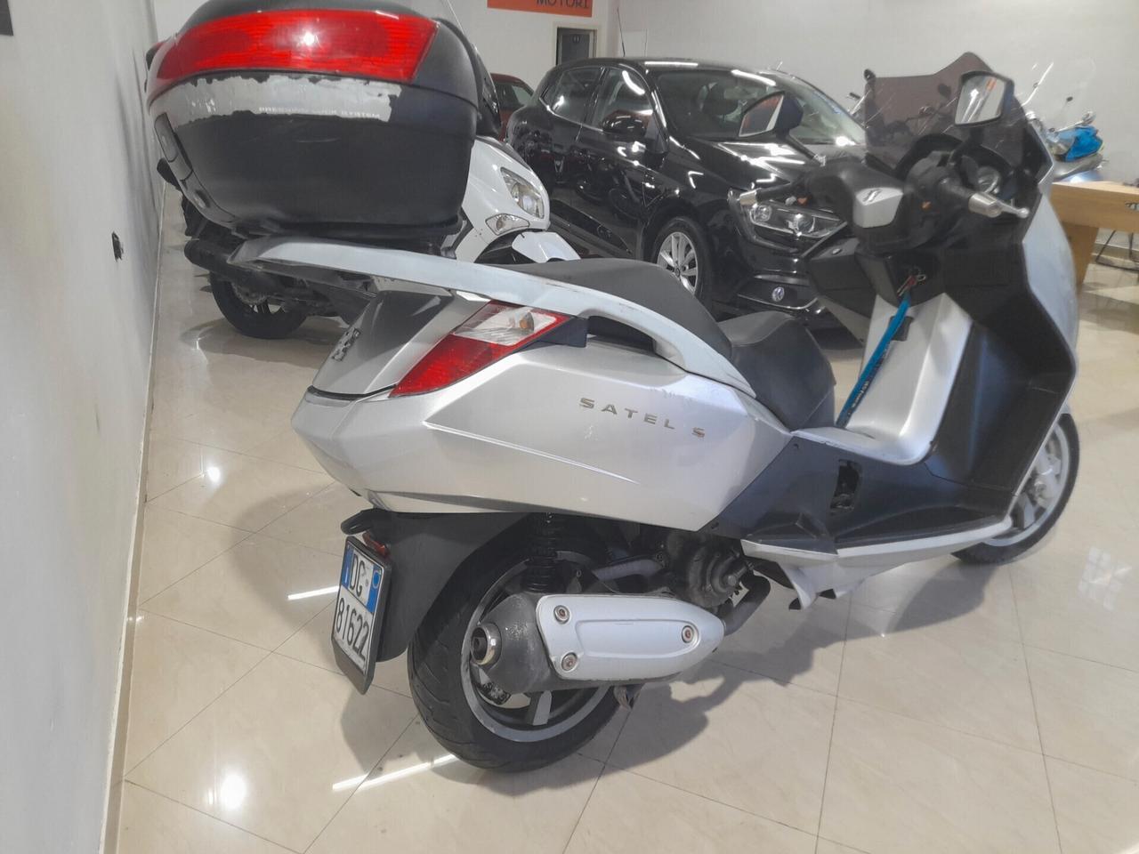 Peugeot Satelis 250 ABS