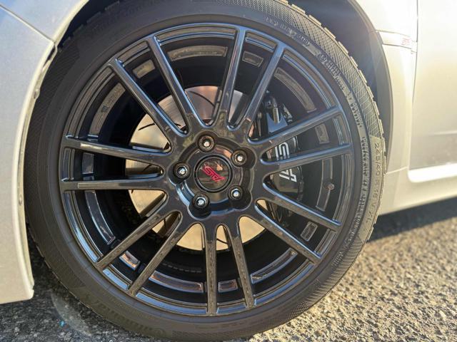 SUBARU WRX STI 2.5 5p.