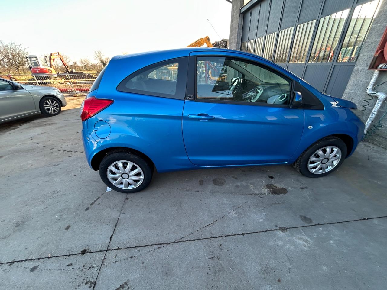 Ford Ka Ka+ 1.3 TDCi 75CV cDPF Business