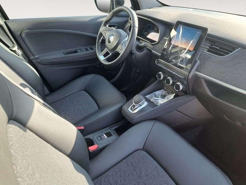 Renault ZOE Iconic R135
