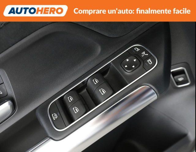 MERCEDES-BENZ GLA 200 d Automatic Premium