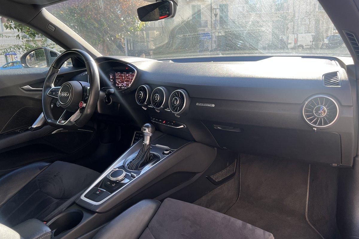AUDI TT Coupé 2.0 TFSI quattro S tronic S line