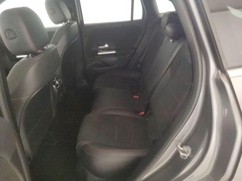 Mercedes-Benz GLA 200 d Premium 4matic auto