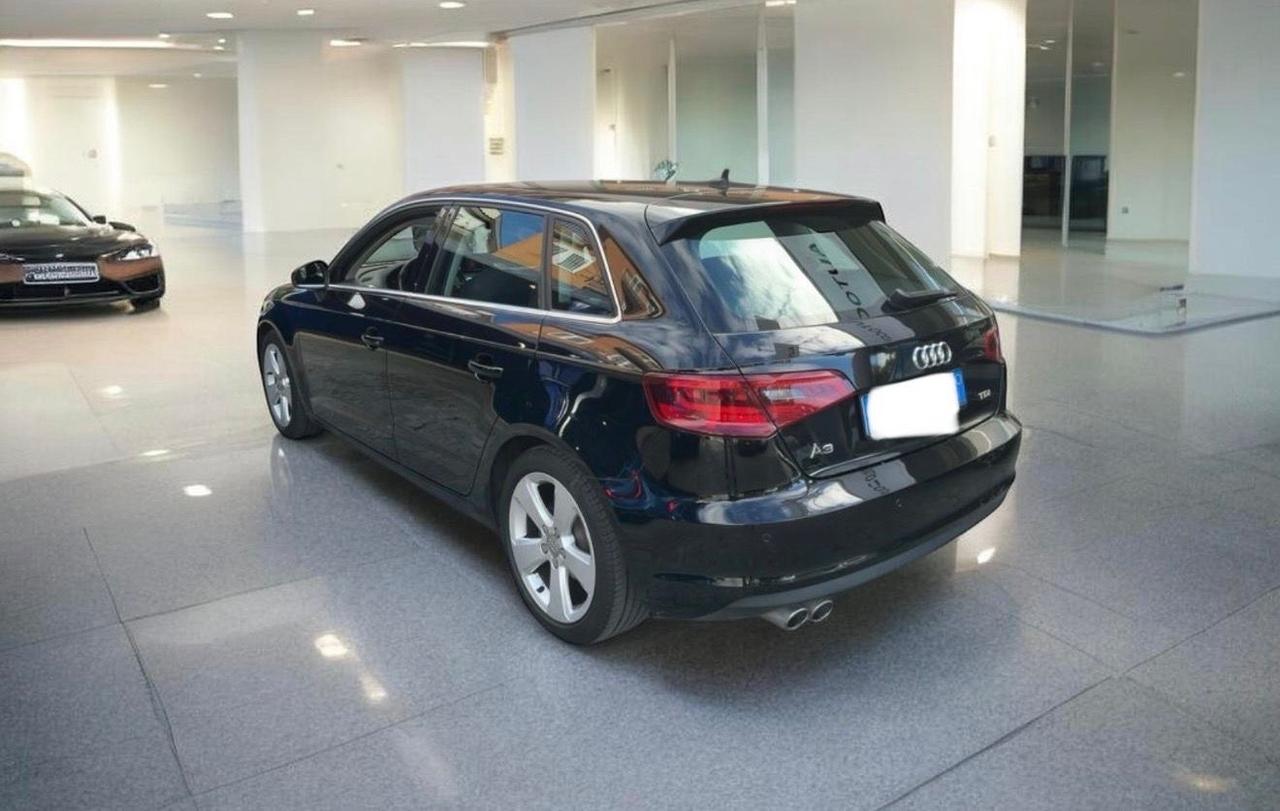 Audi A3 SPB 2.0 TDI 150 CV clean diesel Ambition