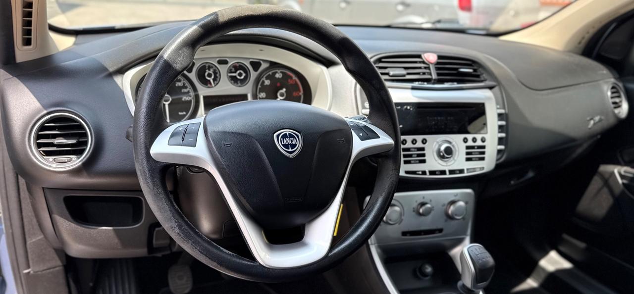Lancia Delta 1.6 Diesel 120 Cv
