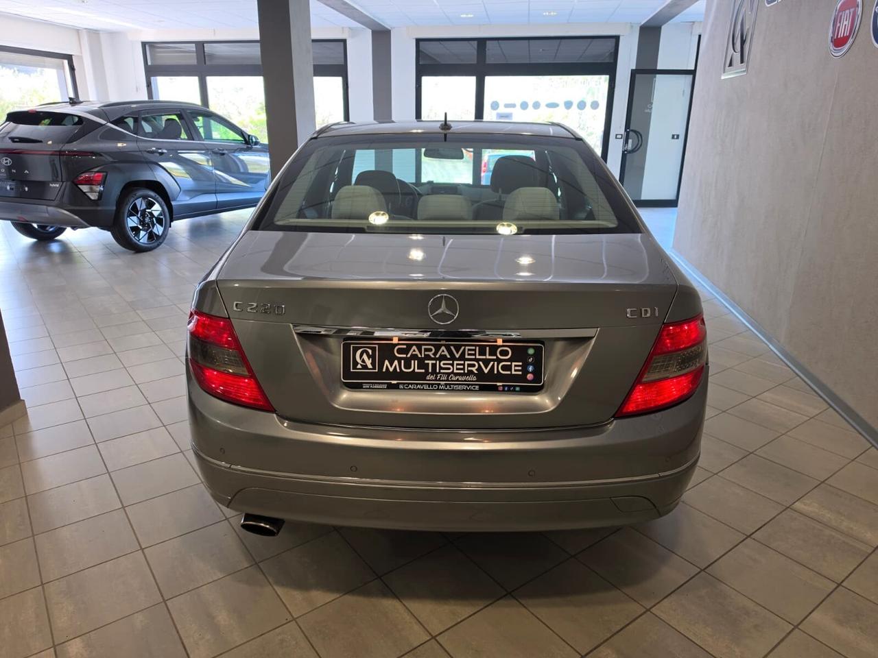 Mercedes-benz C 220 CDI BlueEFFICIENCY Avantgarde