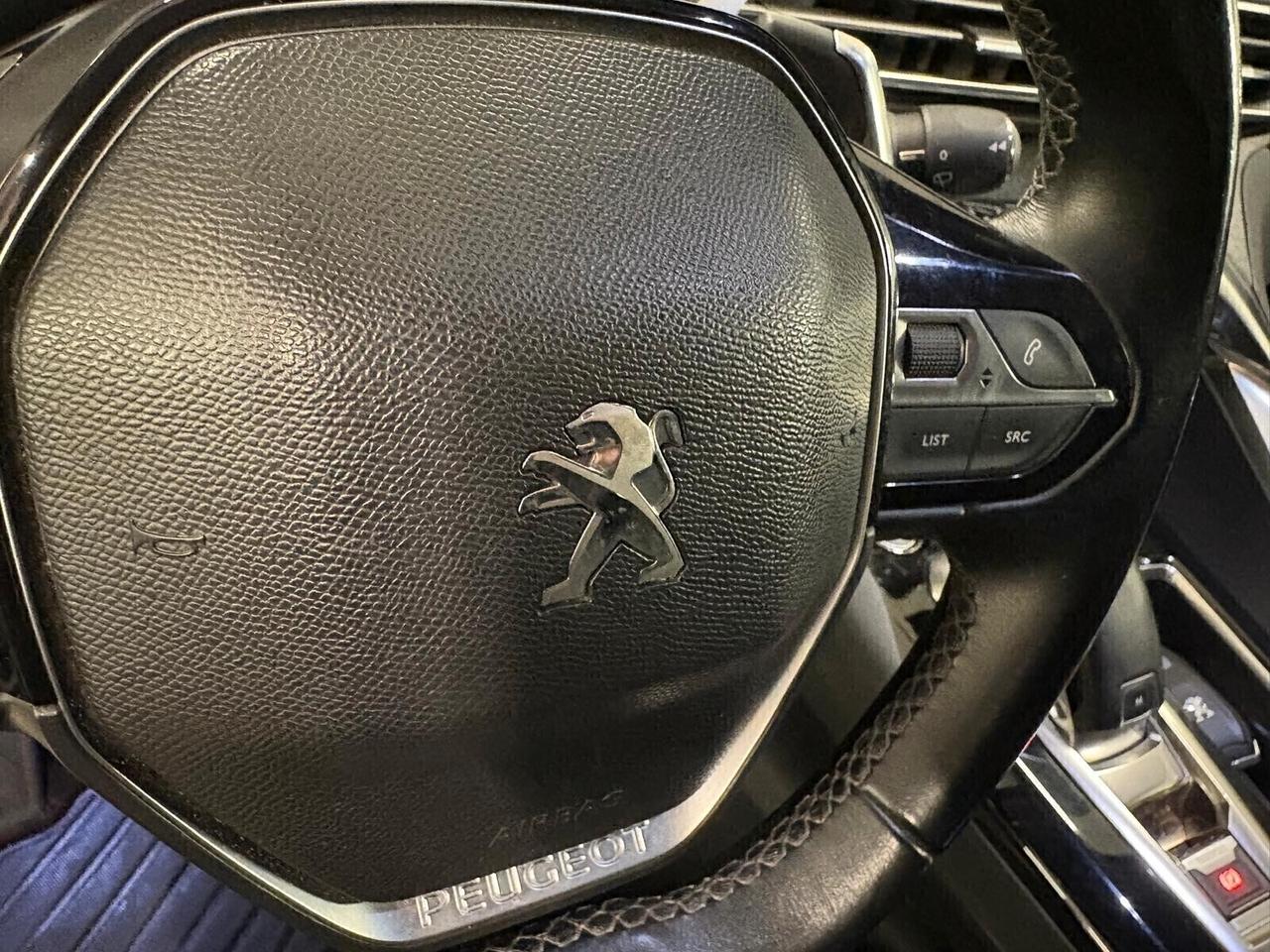 Peugeot 3008 ALLURE BlueHDi 130 EAT8 SPOTICAR