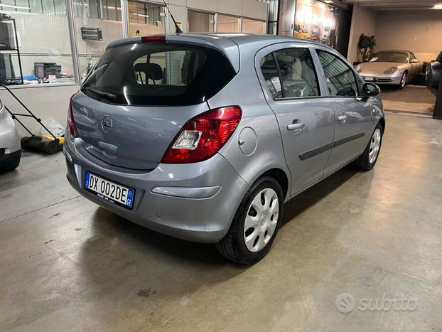 Opel Corsa 1.2 clima e servosterzo, 5 porte