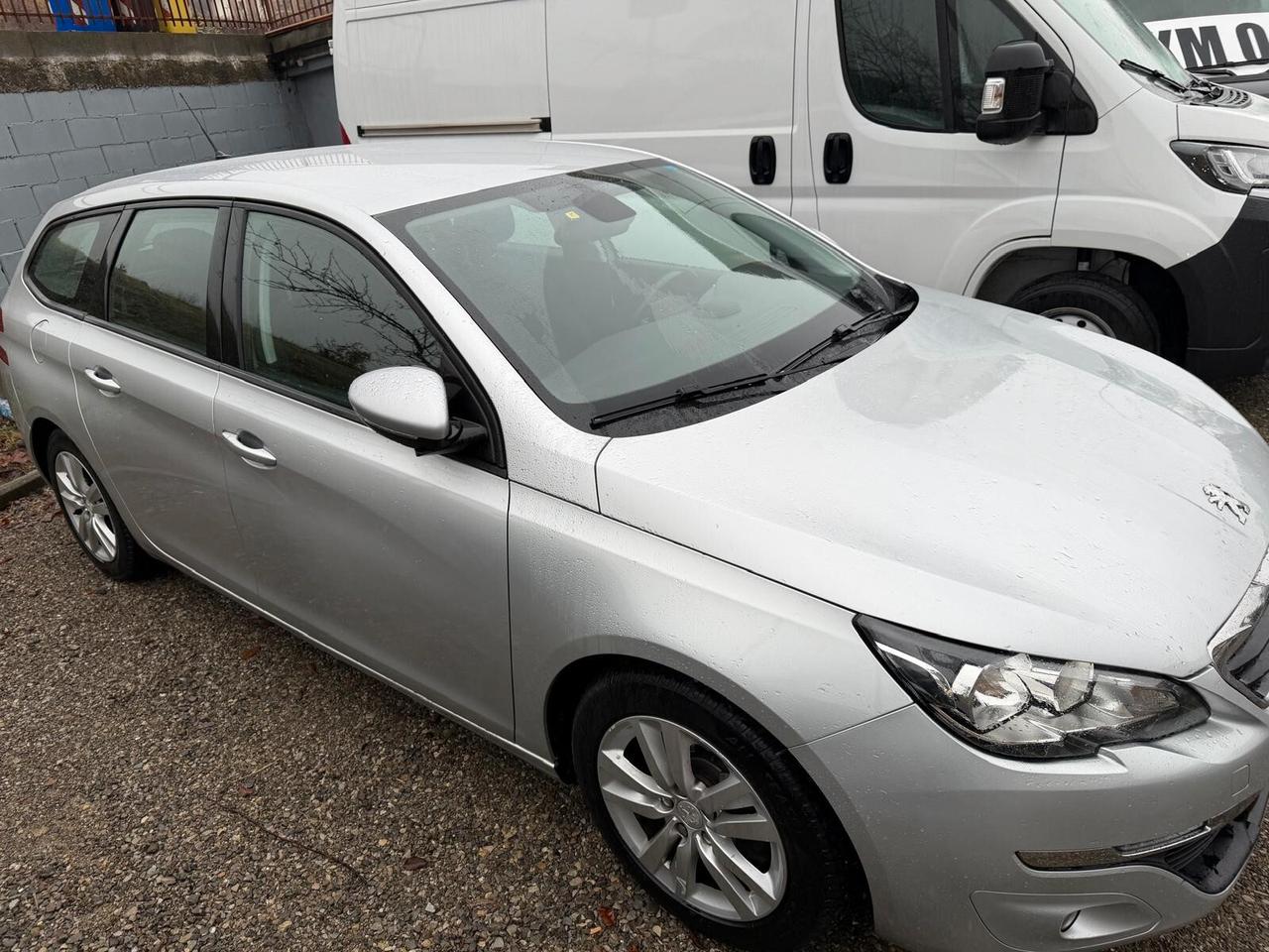 Peugeot 308 1.6 BlueHDI 120CV S&S SW Business