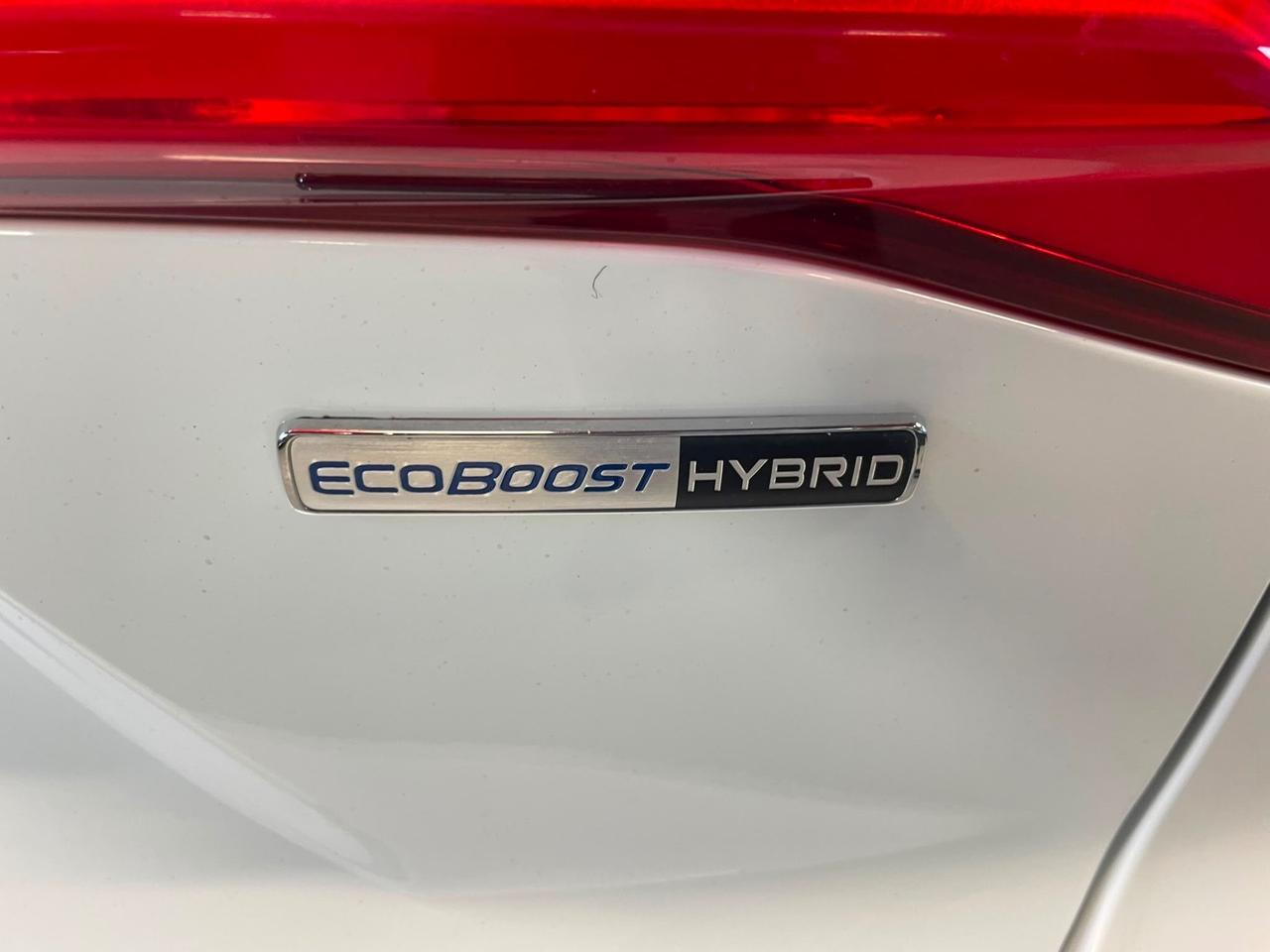 Ford 1.0 HYBRID 92kw 2020 66.000KM