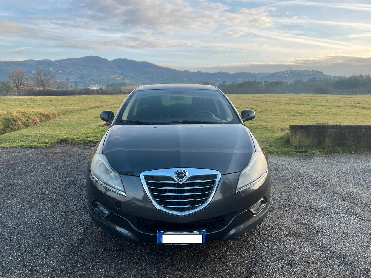 Lancia Delta 1.6 MJT DPF Gold