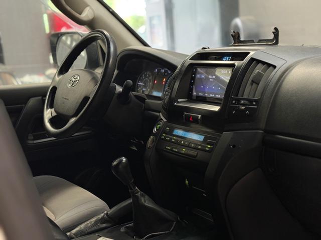 TOYOTA Land Cruiser TROPICALE GX V8 manual