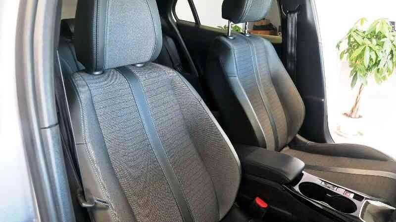 Peugeot 2008 BlueHDi 110 CV S&S Allure Pack