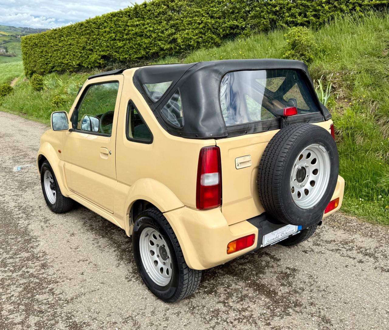Suzuki Jimny 1.3i Cabrio 4WD RESTAURATO