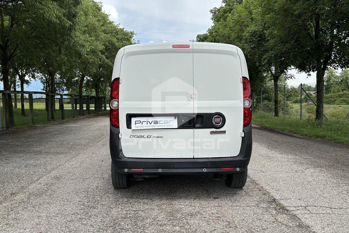 FIAT Doblò 1.6 MJT 105CV S&S PL-TN Cargo Maxi Lounge