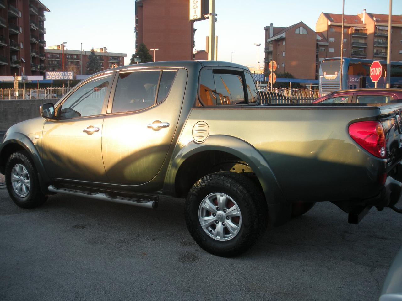 Mitsubishi L200 2.5 DI-D/136CV DC Intense DPF