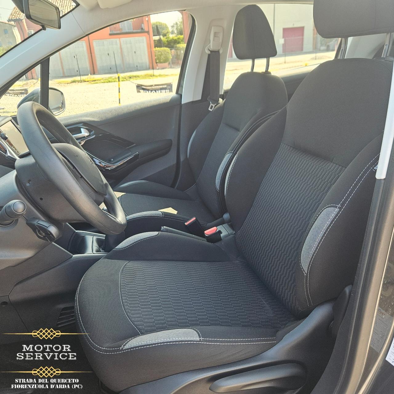 Peugeot 208 31000KM REALI PREZZO FINALE
