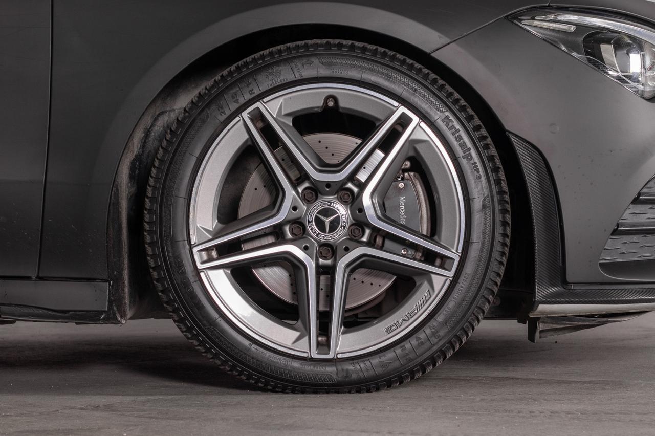 Mercedes-Benz CLA 200 D Premium Amg Auto 150cv Shooting Brake