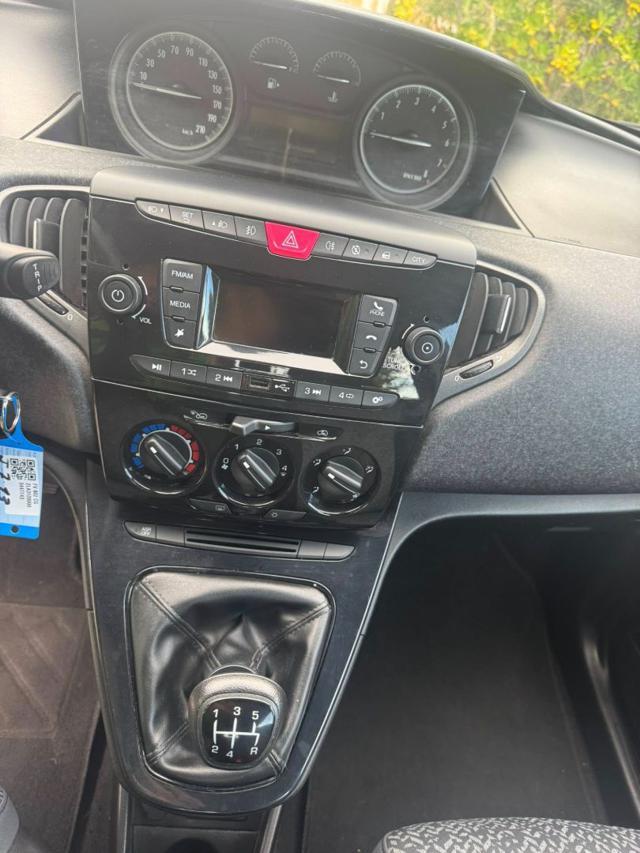 LANCIA Ypsilon 1.2 69 CV 5 porte Elefantino Blu