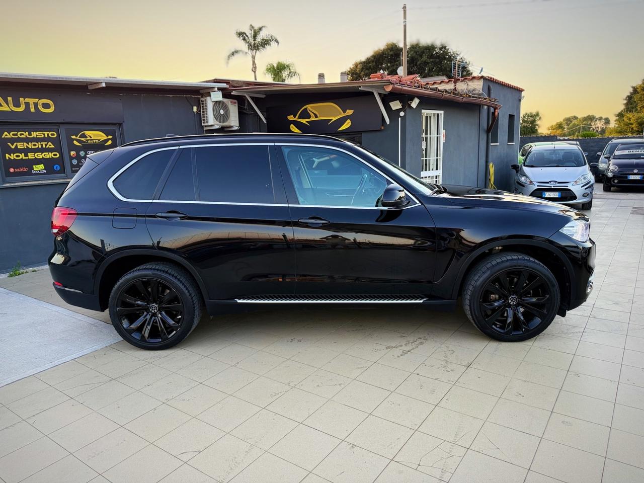 Bmw X5 xDrive30d 258CV Luxury Unico Proprietario Garanzia 24 Mesi