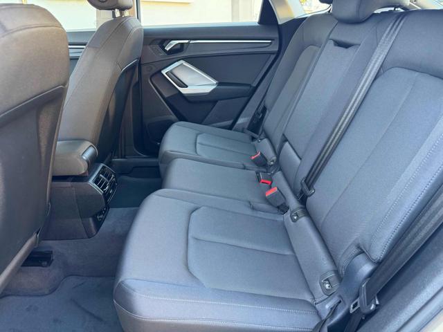 AUDI Q3 SPB 45 TFSI e S tronic Business Plus