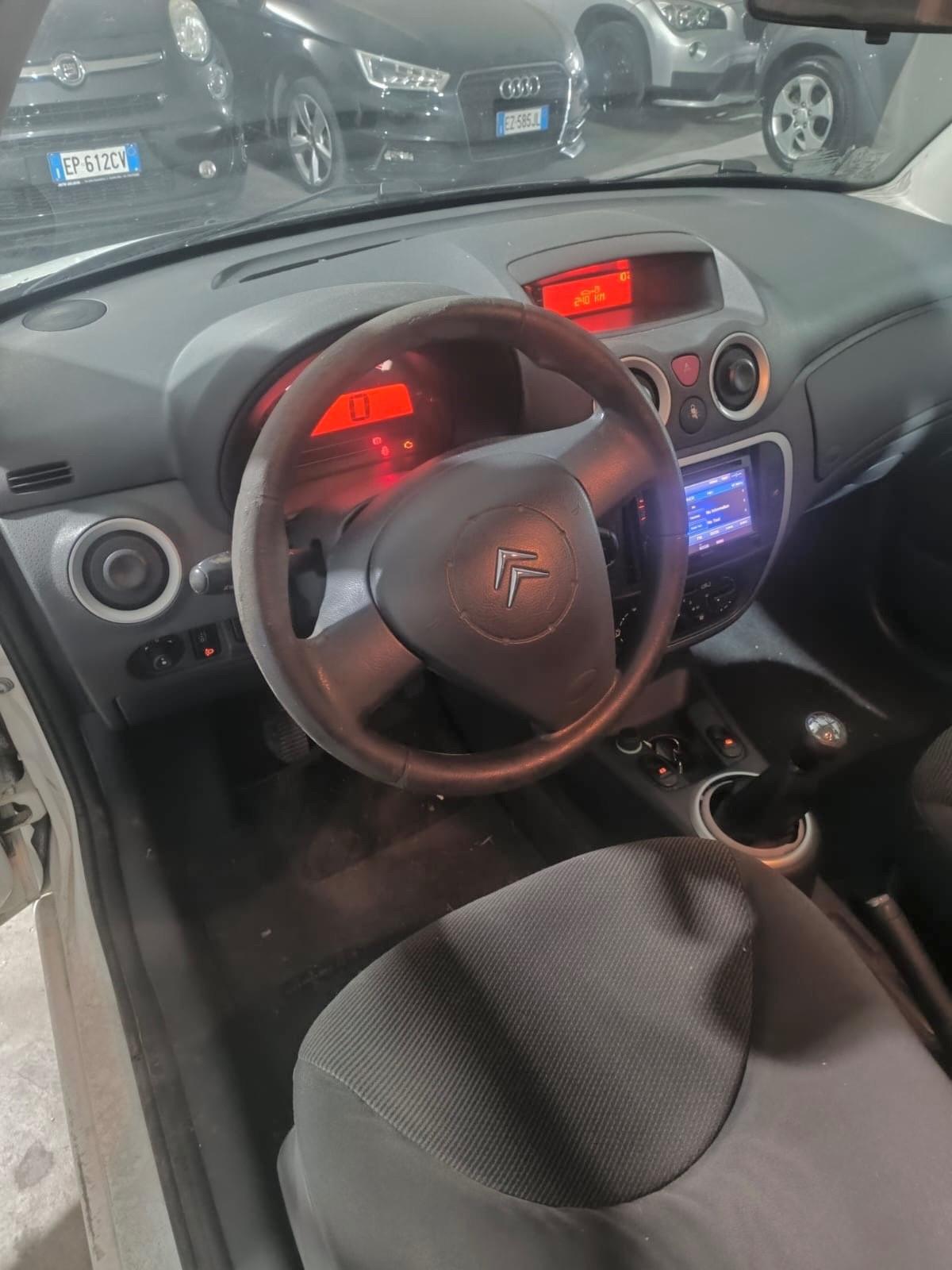 Citroen C3 1.1 airdream Gold by Pinko