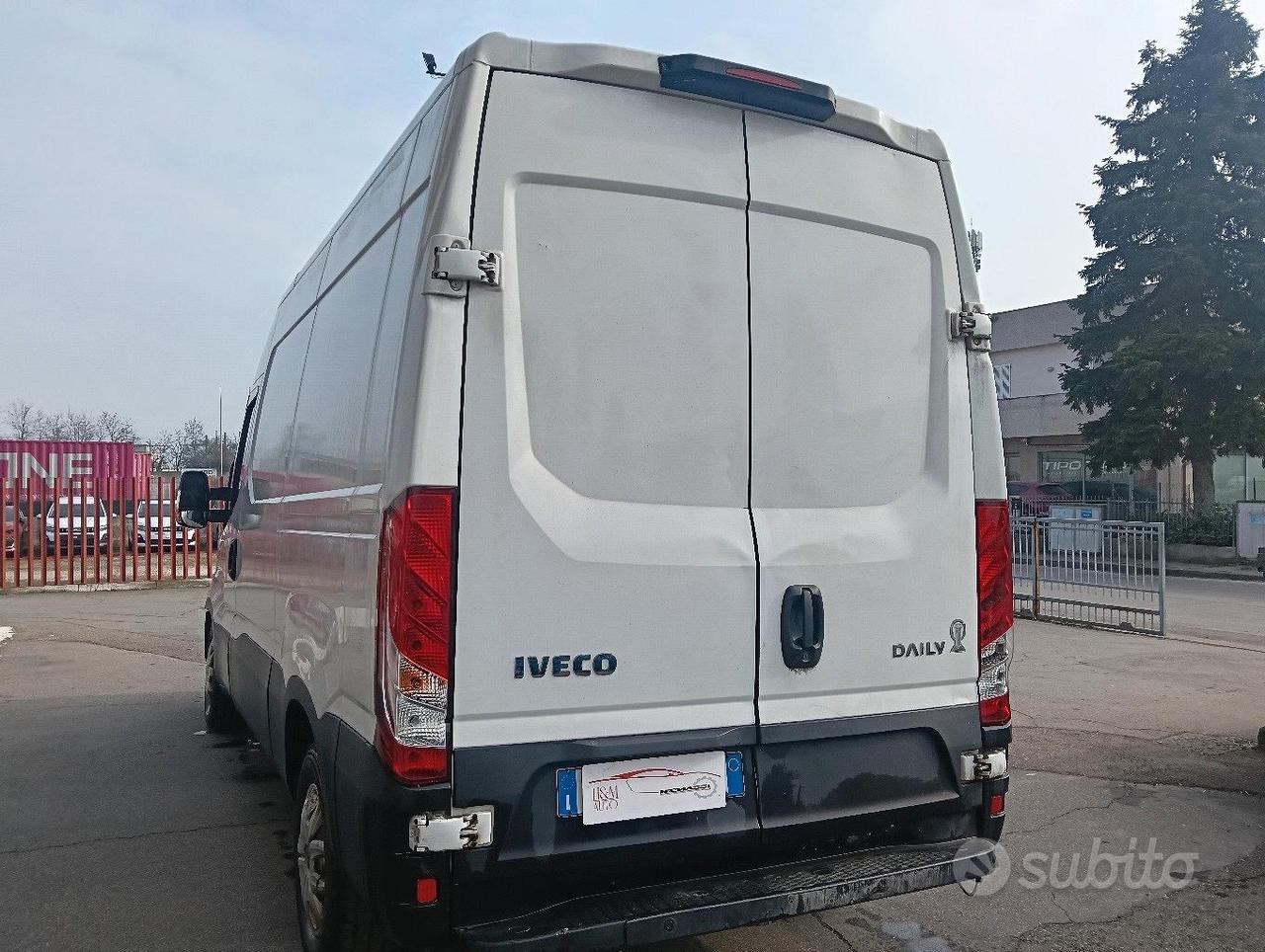 Iveco Daily 35S15V 2.3 HPT - 2015