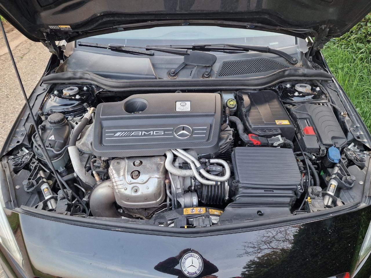 Mercedes-benz A45 AMG