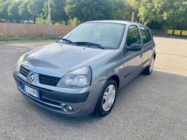 Renault Clio 1.2 cat 5 porte Symbol