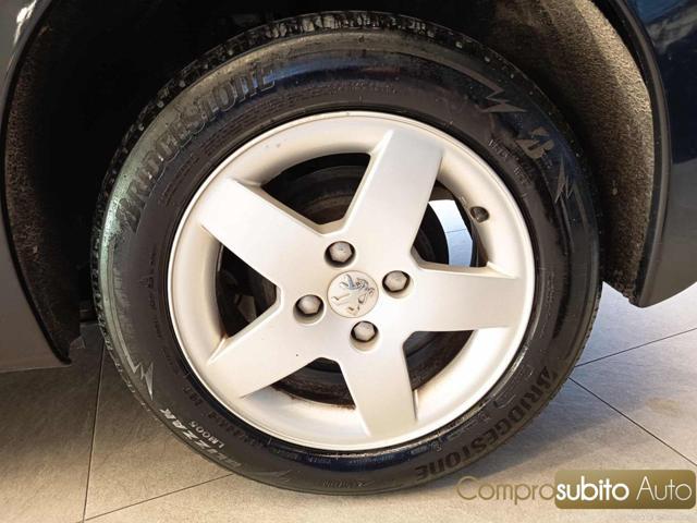 PEUGEOT 207 1.4 HDi 70CV 5p. Allure