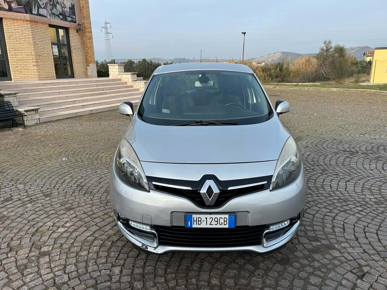 Renault Scenic Scénic XMod 1.5 dCi 110CV Start&Stop Energy