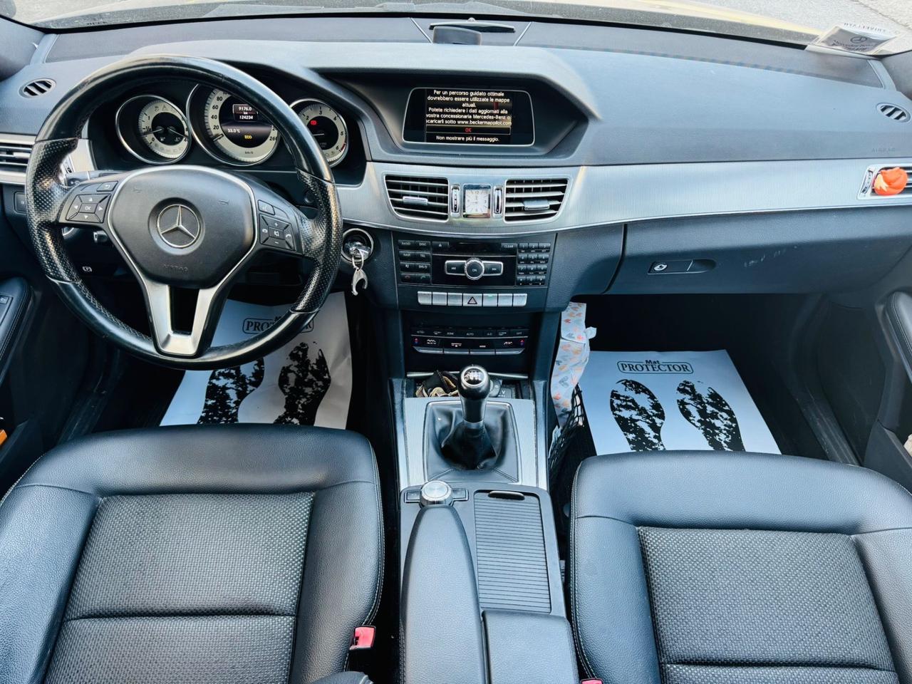 Mercedes-benz E 200 bluetech Premium 2014 120.000km