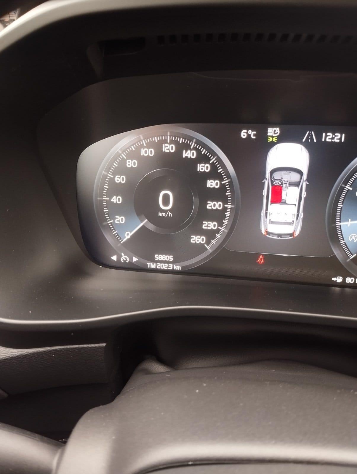 Volvo XC40 T2 automatico Essential