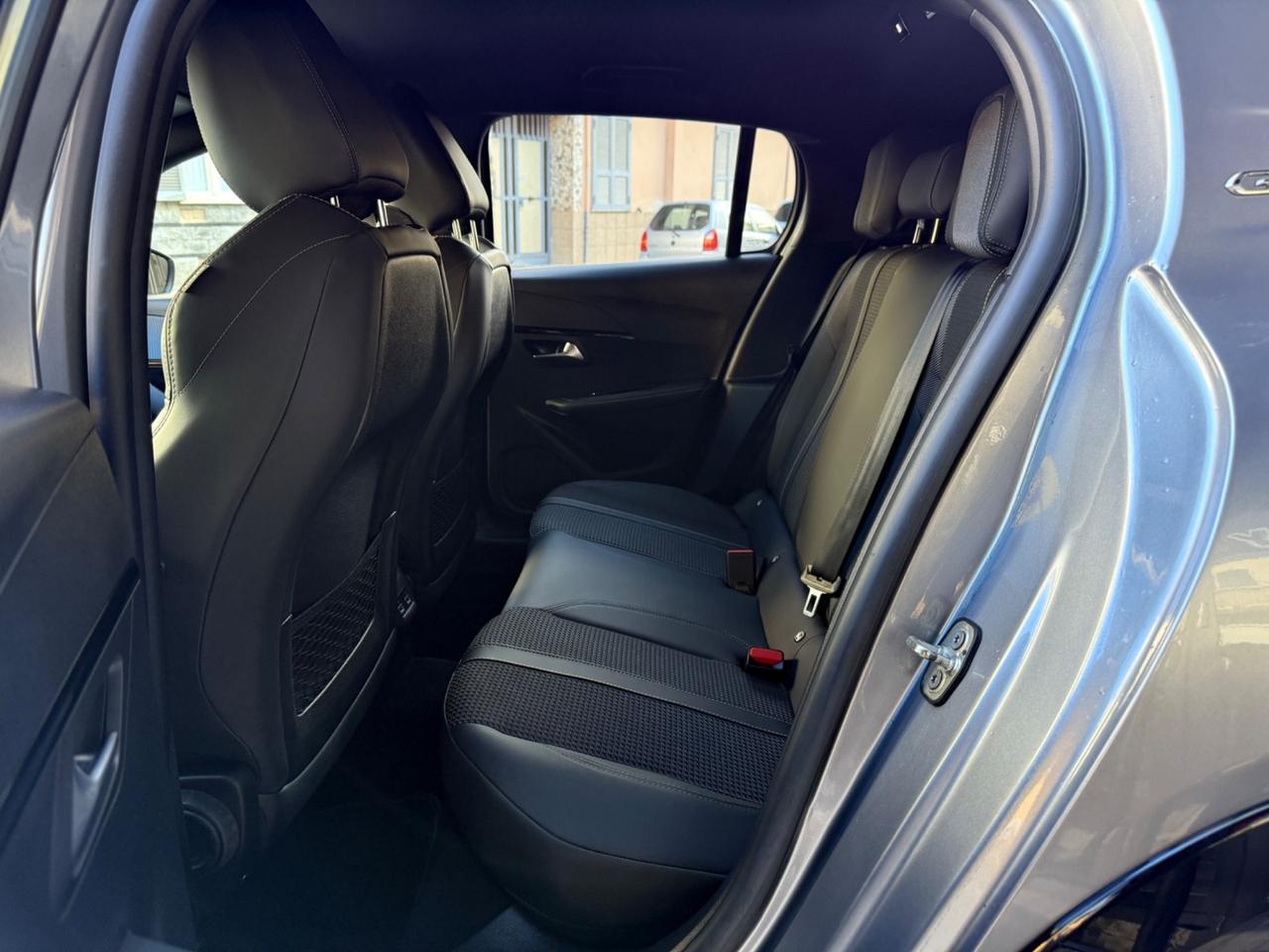 Peugeot 208 Stop&Start 5 porte GT