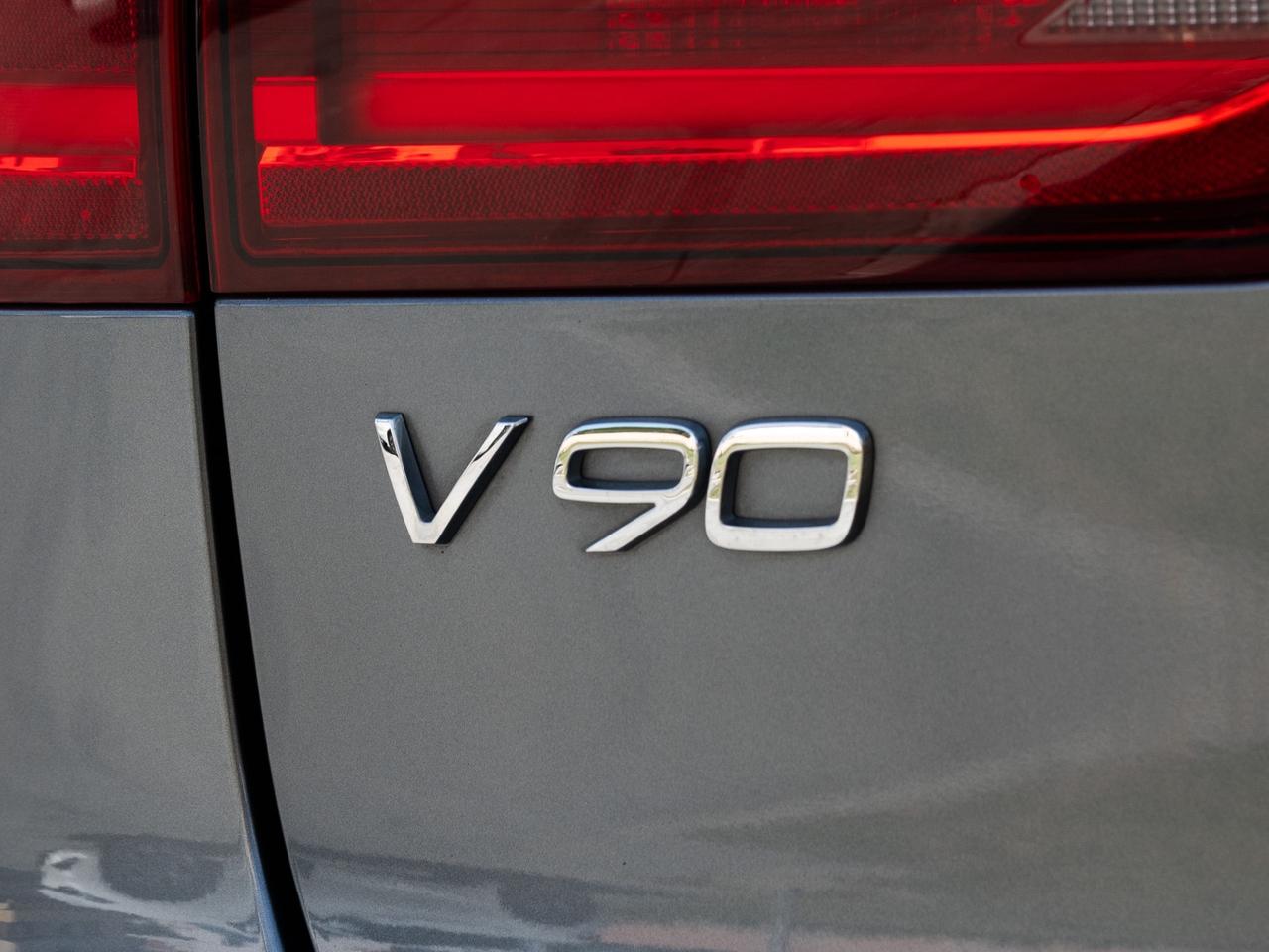 Volvo V90 D4 AWD Geartronic Inscription