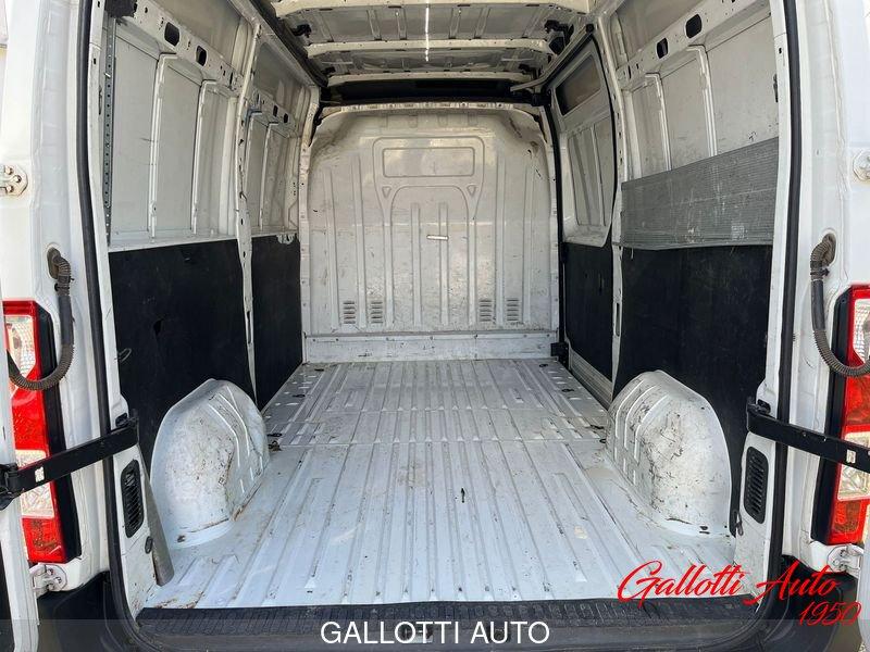 Renault Master T33 2.3 dCi/125cv Furgone E5