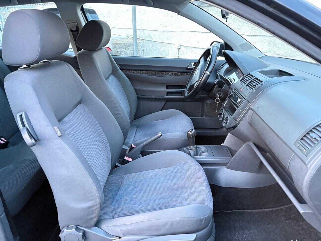 !! AUTO ECONOMICA!! VOLKSWAGEN POLO 1.2 Benz 3P 12V