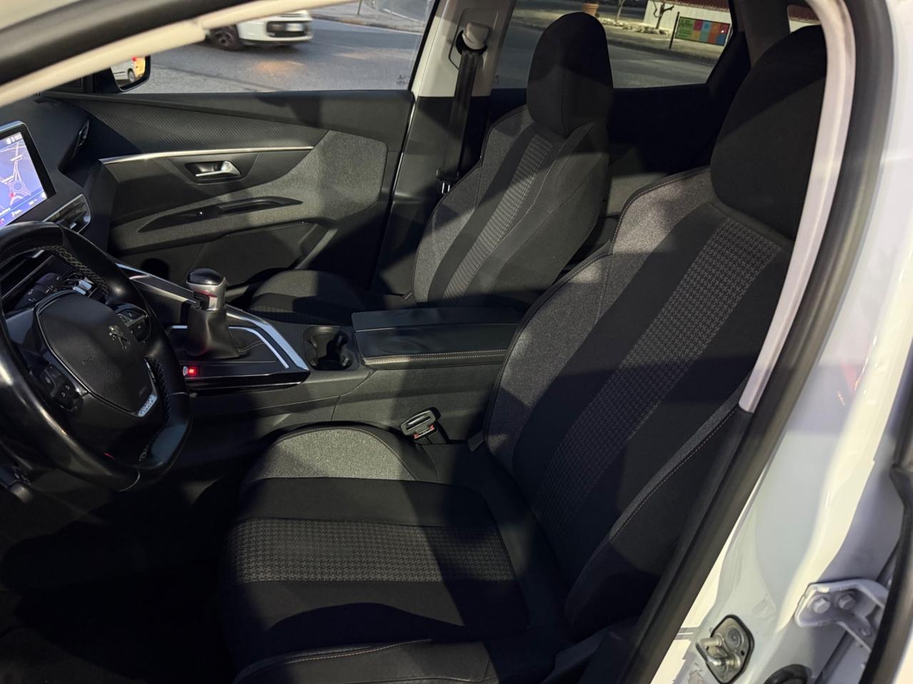 Peugeot 3008 BlueHDi 1.5