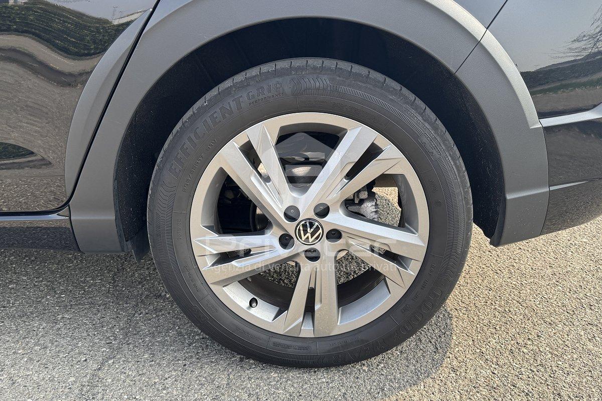 VOLKSWAGEN Taigo 1.0 TSI 110 CV R-Line