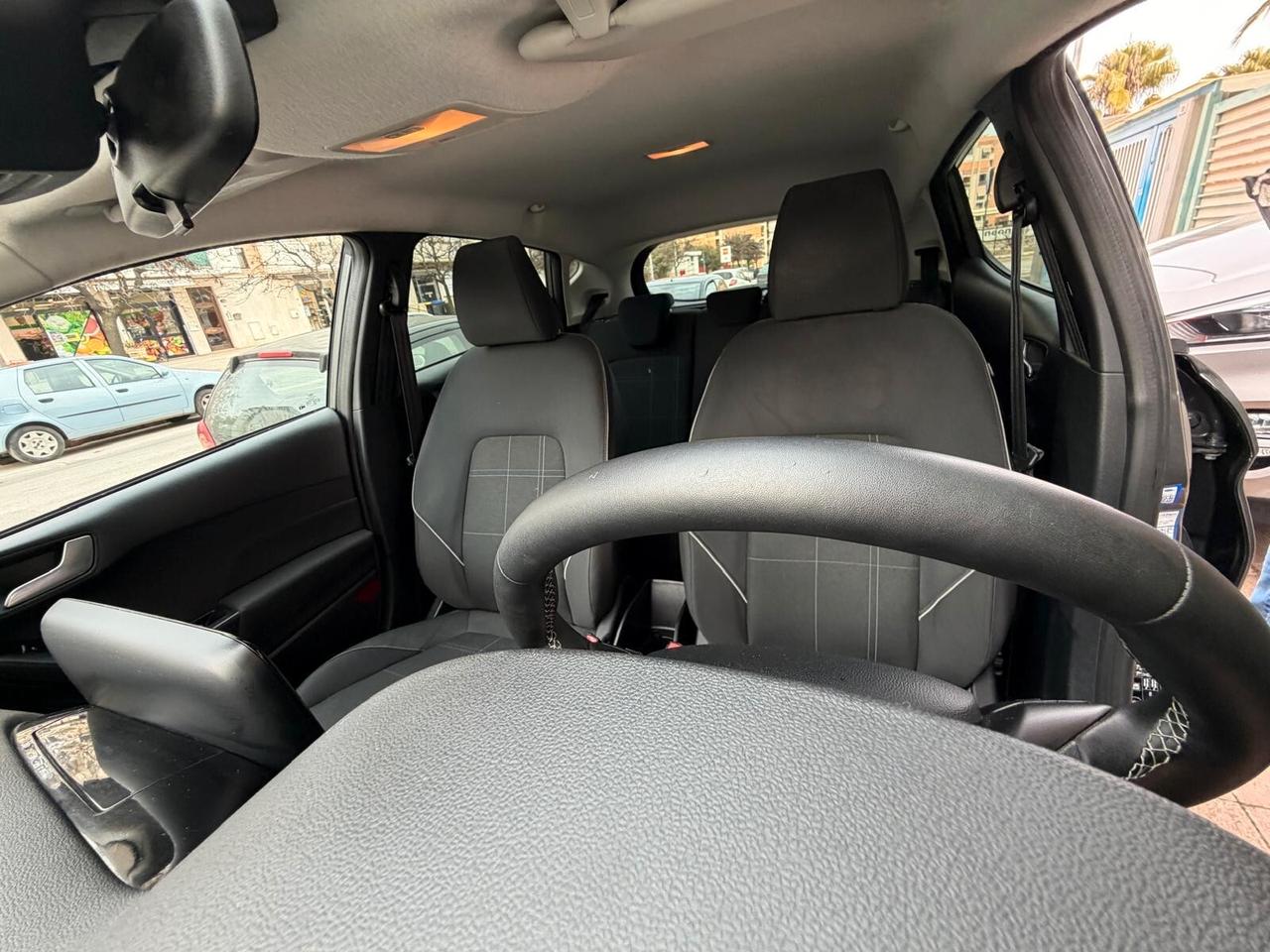 Ford Fiesta 1.5 TDCi 5 porte Titanium